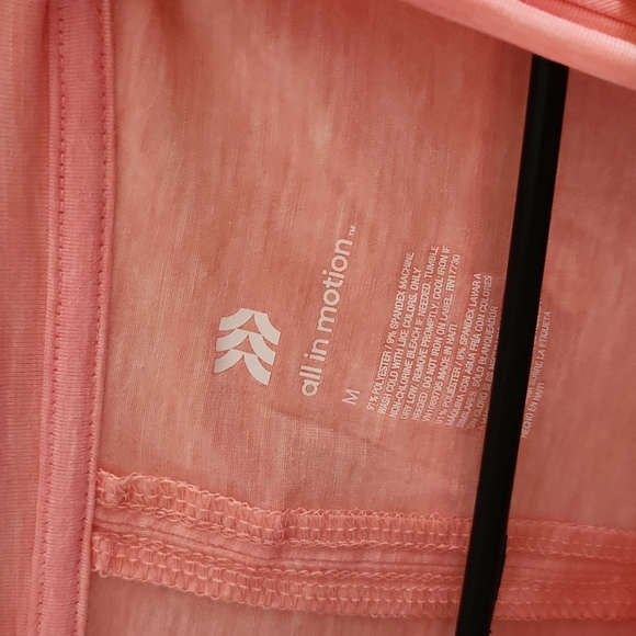 🔴All In Motion Tank Top - Picture 2 of 2